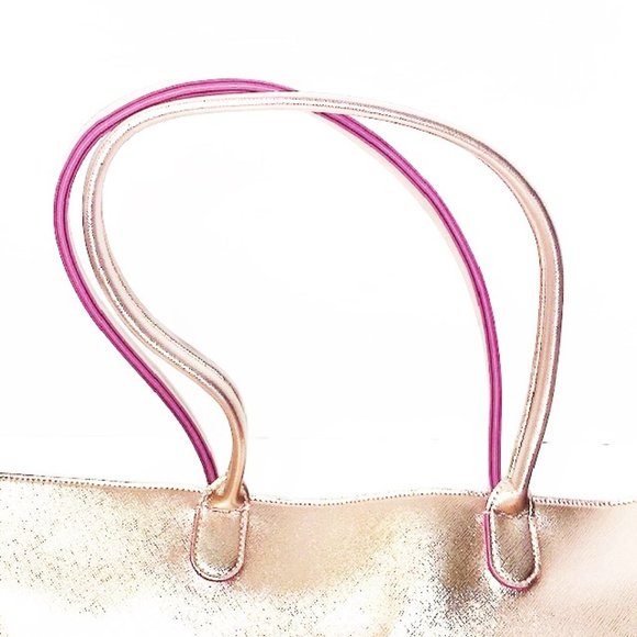 BATH & BODY WORKS 2016 VIP Tote - Picture 7 of 9